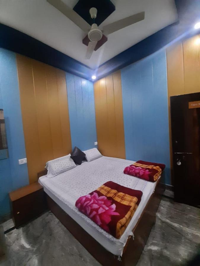 Friends Guest House & Hostel Agra (Uttar Pradesh) Exterior photo